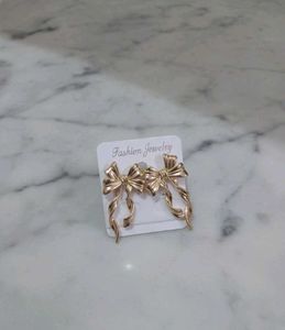 Rose gold Bow Drop Earrings