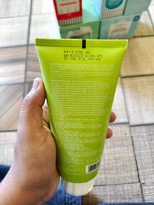 Dot &amp; Key Skincare Set