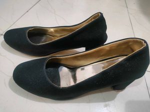 Stylish Black Heels