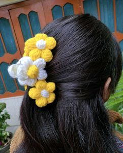 Flower Hair Claw Clips