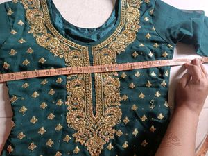 Georgette Suit &amp;1 Free
