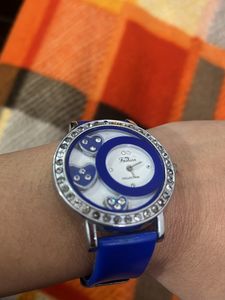 Girls Watch