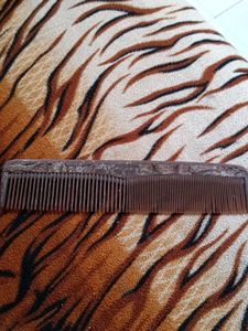 Vintage Brown Hair Comb
