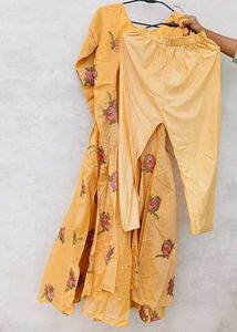 Floral Anarkali gown Set