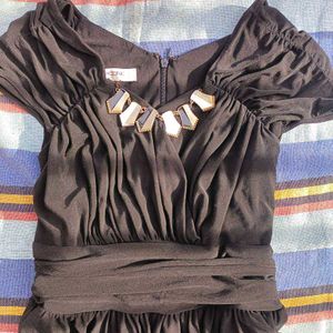 Elegant Black Dress 👗