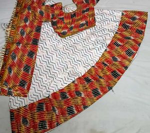 Beautiful Lahanga With Chunni Blouse