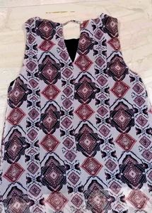 (Vero Moda) (Half Sleeves Multicolour Top💟)