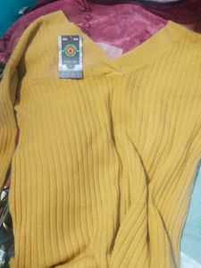 Mustard/yellow V-Neck Knit dress