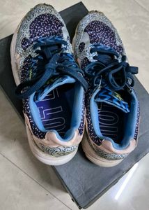 Rare Adidas Falcon &#34;out loud&#34; original