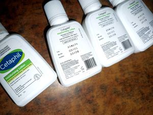 4 Cetaphil Moisturizing Lotion