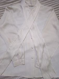 Formal White Shirt. Bust 21, Shoulder Length 17, Sleeve Length 26,  Both For Formal And Informal✨