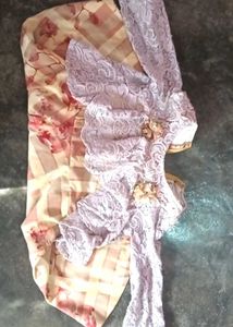 Cute Floral &amp; Lace Girls Outfit