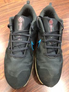 Nike Sneakers Downshifter 12 size UK10