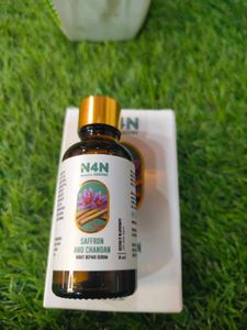N4N Saffron &amp; Chandan Night Repair Serum