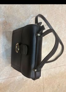 Chic Black Crossbody Bag