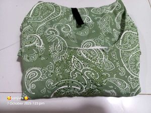 Green Patterned Long Sleeve Top