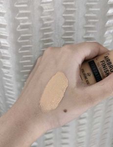 Heartleaf Essence + Airbrush Finish Foundation