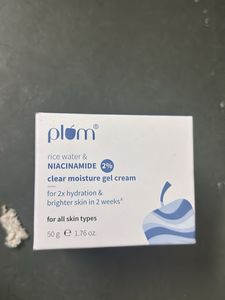 Plum Niacinamide Moisturiser and Gel Cream