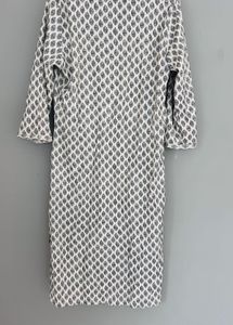 brand new avasa kurthis for sale