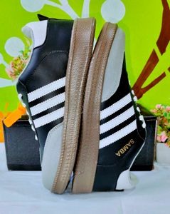 UK-08 Top Fashionable slid Casual Shoes For Men