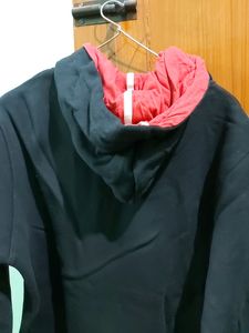 🆕️ Black Sweatshirt ( 50% Off)