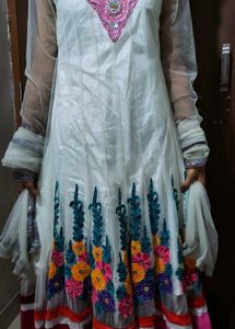 Embroidered Kurta Set