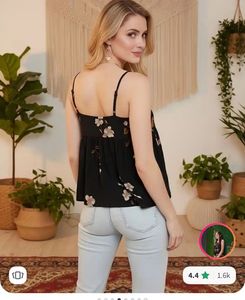 BERRYLUSH Floral Print Cami Top