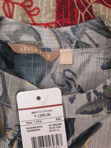 Brand New Floral Print Avaasa Kurta