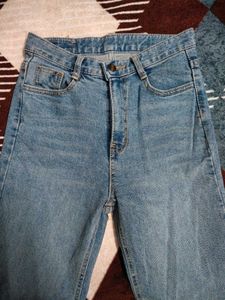 Straight Fit Denim Jeans - Hight Waist