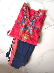 Embroidered Short Kurta &Yoga Tights