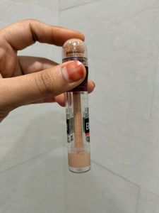 Maybelline New York Age Rewind Concealer-130