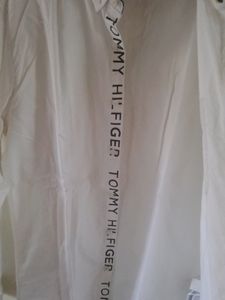 Tommy&#39;s White Buttondown