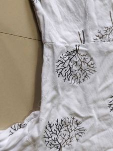 White Embroidered Tree Print Kurti😍🎊🎉