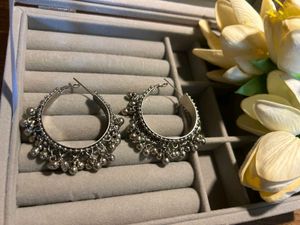 Earing And Bangle