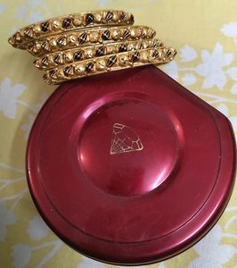Quality 4 Bangles set, 2.6' Size