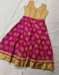 Pink &amp; Gold Ethnic Gown