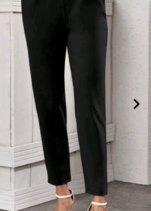 Relaxed Fit Single Pleat Pants