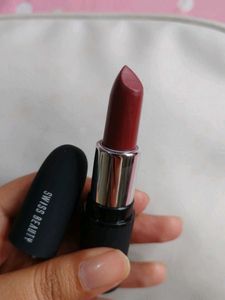 Swiss Beauty Lipstick