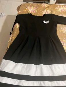 Chic Black &amp; White Dress