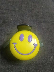 Smiley Clipons