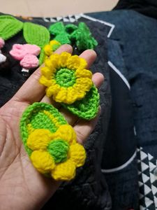 Crochet Flower Hair Clips