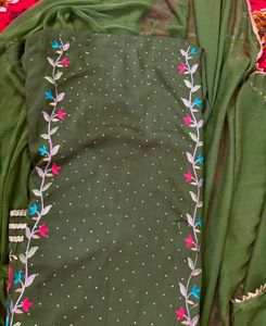 Unstitched floral suit With Dupatta