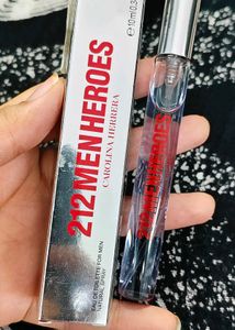 Carolina Herrera 212 Vip Men Heroes Perfume