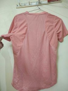 Peach Color Sport&#39;s T-shirt