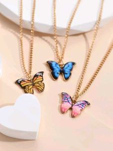 Butterfly Pendant Necklace Set Only 1