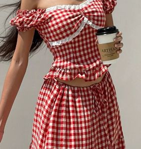 🌸 Red Gingham Top 🌸