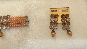 Elegant Pearl &amp; Crystal Choker