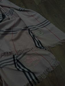 Burberry Schawl