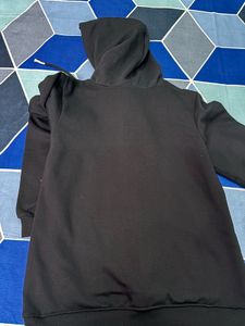 Black &#39;Babe&#39; Hoodie