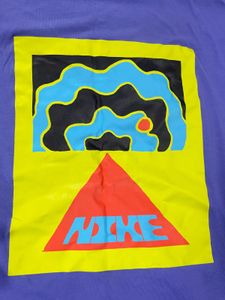 Nike Graphic Tee
